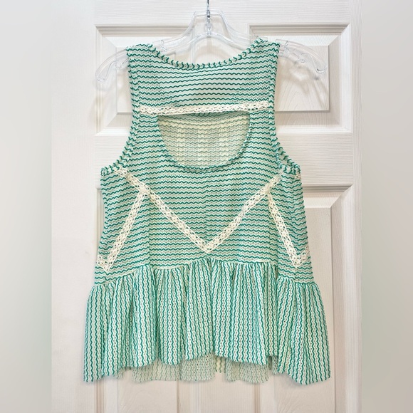 Free People Green Sheer Crochet Tank, with Ivory Lace Stripe, Peplum, Size XS - Picture 5 of 7